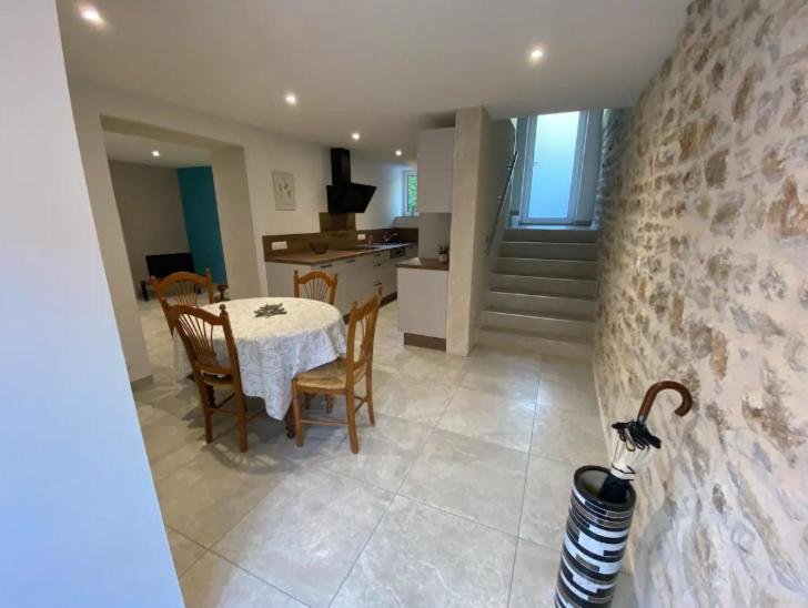 Maison Neuve Tout Confort, Deux Chambres Saint-Martin-du-Mont Exterior photo